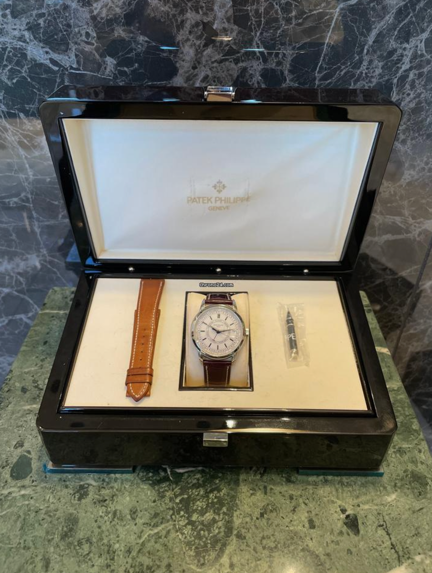 Patek Philippe Calatrava Weekly Calendar (Reserved)